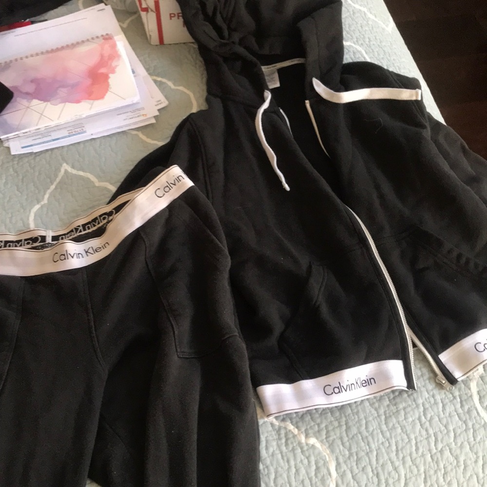 Calvin Klein sweatsuit